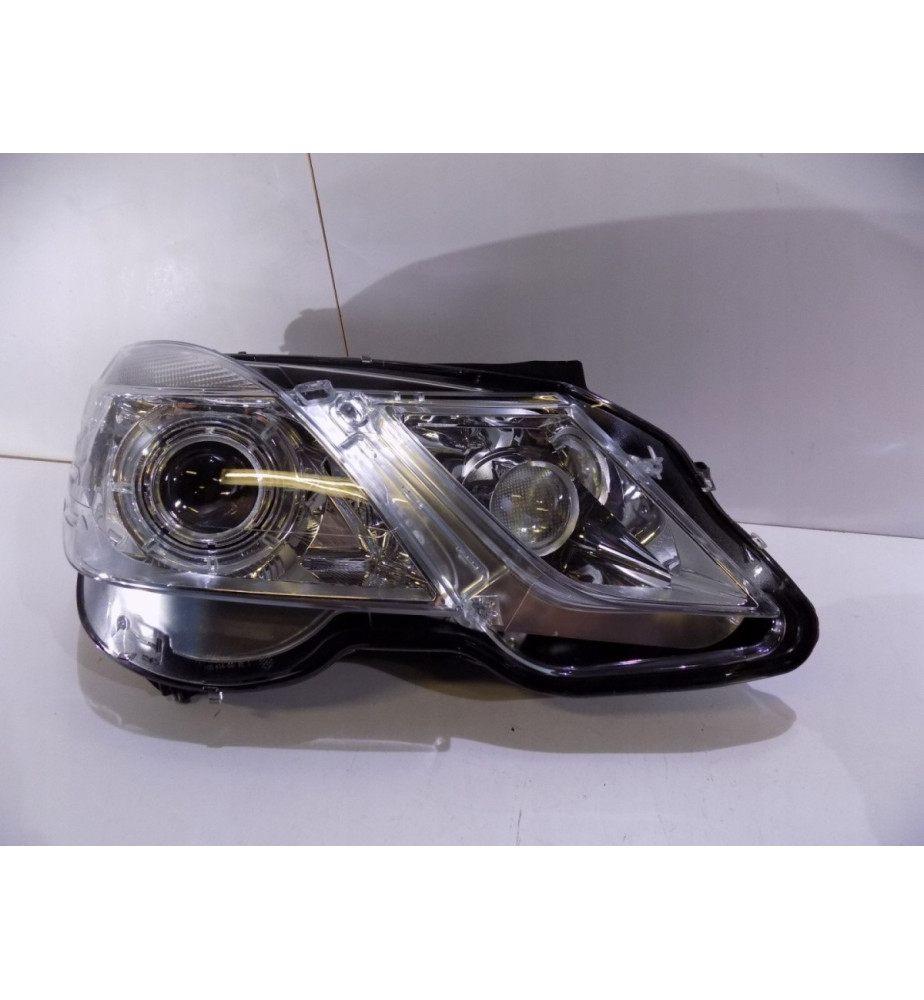 Mercedes E Klasa W212 Lampa Xenon R - 5870