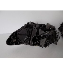 BMW 1 F20 / F21 Lampa Xenon Nieskrętna - Prawa - 5094