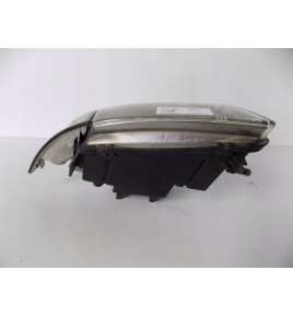 Audi A4 - Lampa Prawa - 2509